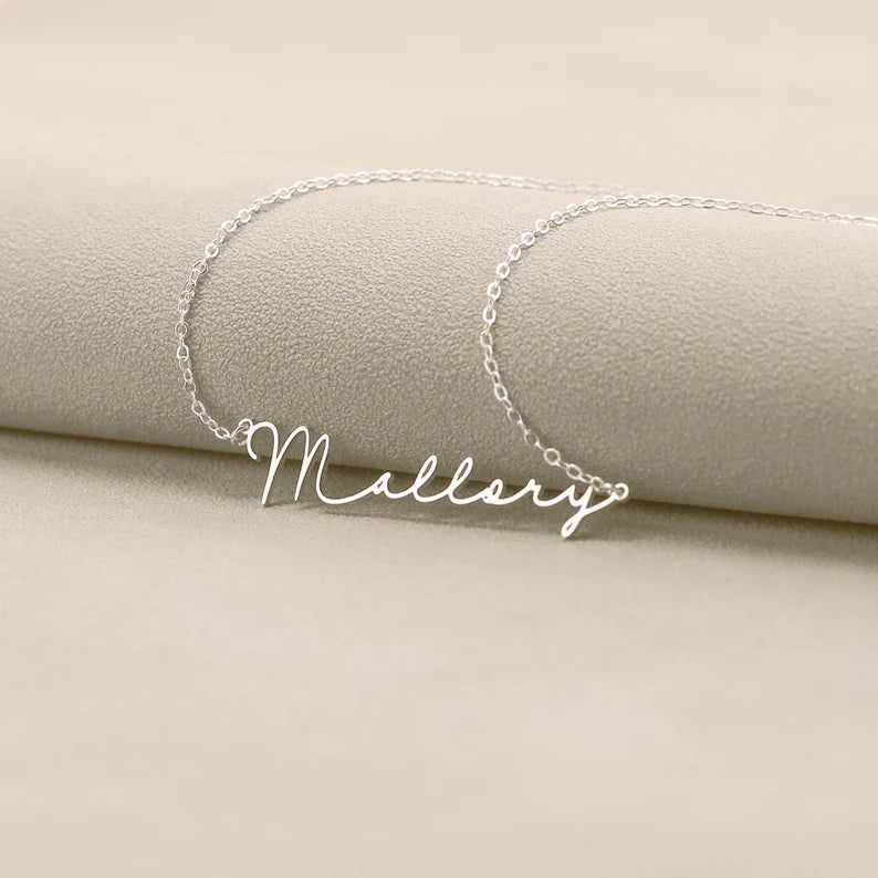 Personalized Arabic Name Necklace – Silver Plated Pendant | Custom Arabic Jewelry Gift for Her
